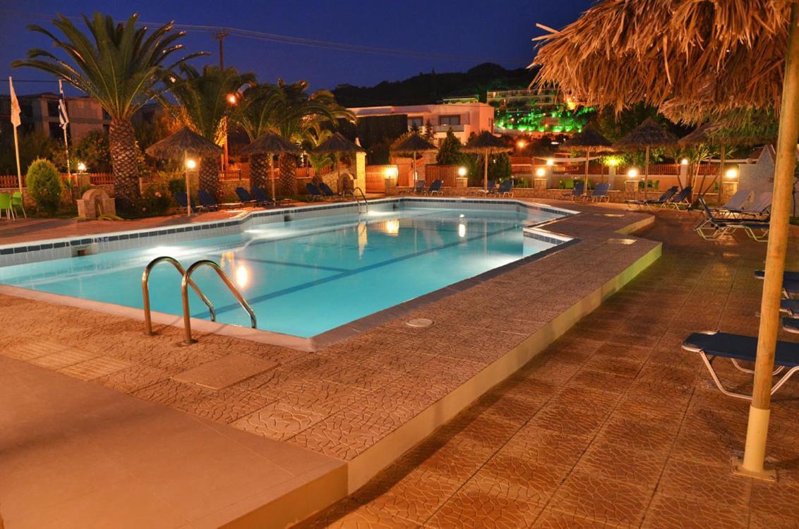 Sunny Garden Hotel 蒂锡利维 外观 照片