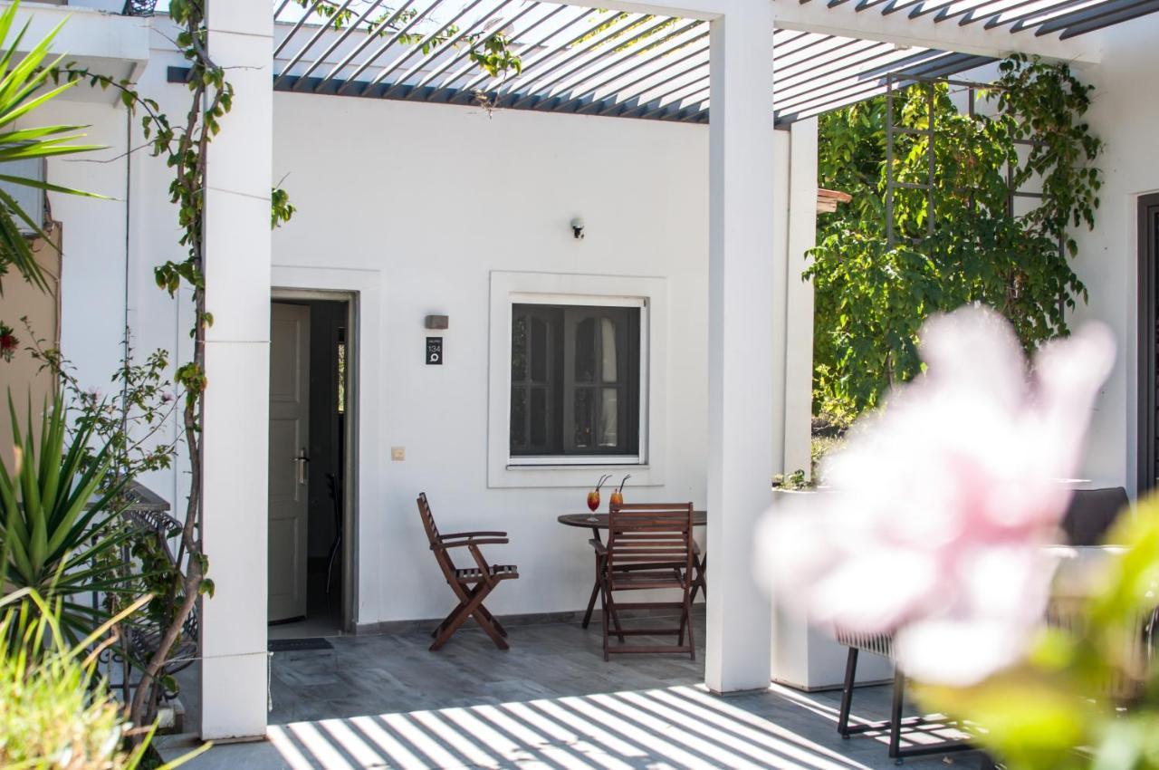 Sunny Garden Hotel 蒂锡利维 外观 照片